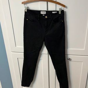 Frame black denim Le High Skinny size 28